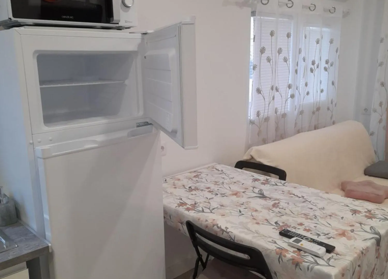 Acogedor Apartamento Junto Al Mar Salou Apartman
