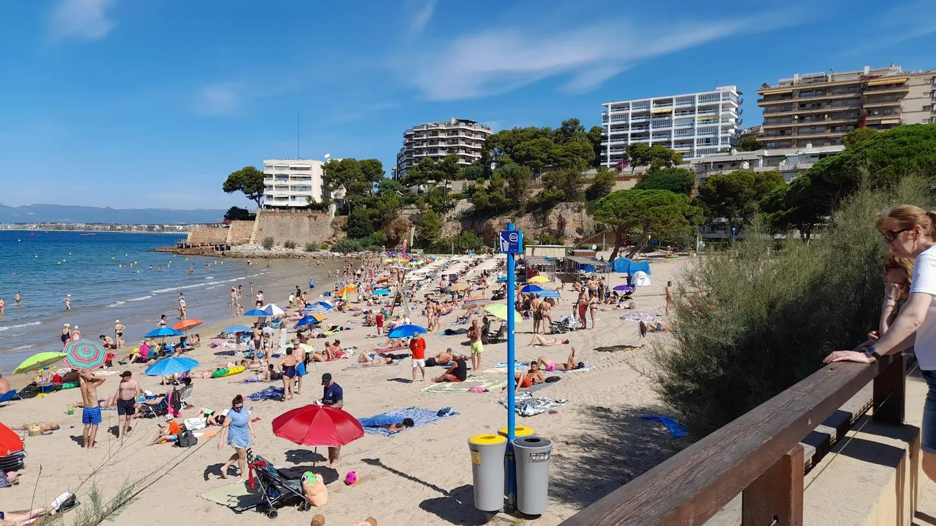 Acogedor Apartamento Junto Al Mar contacts